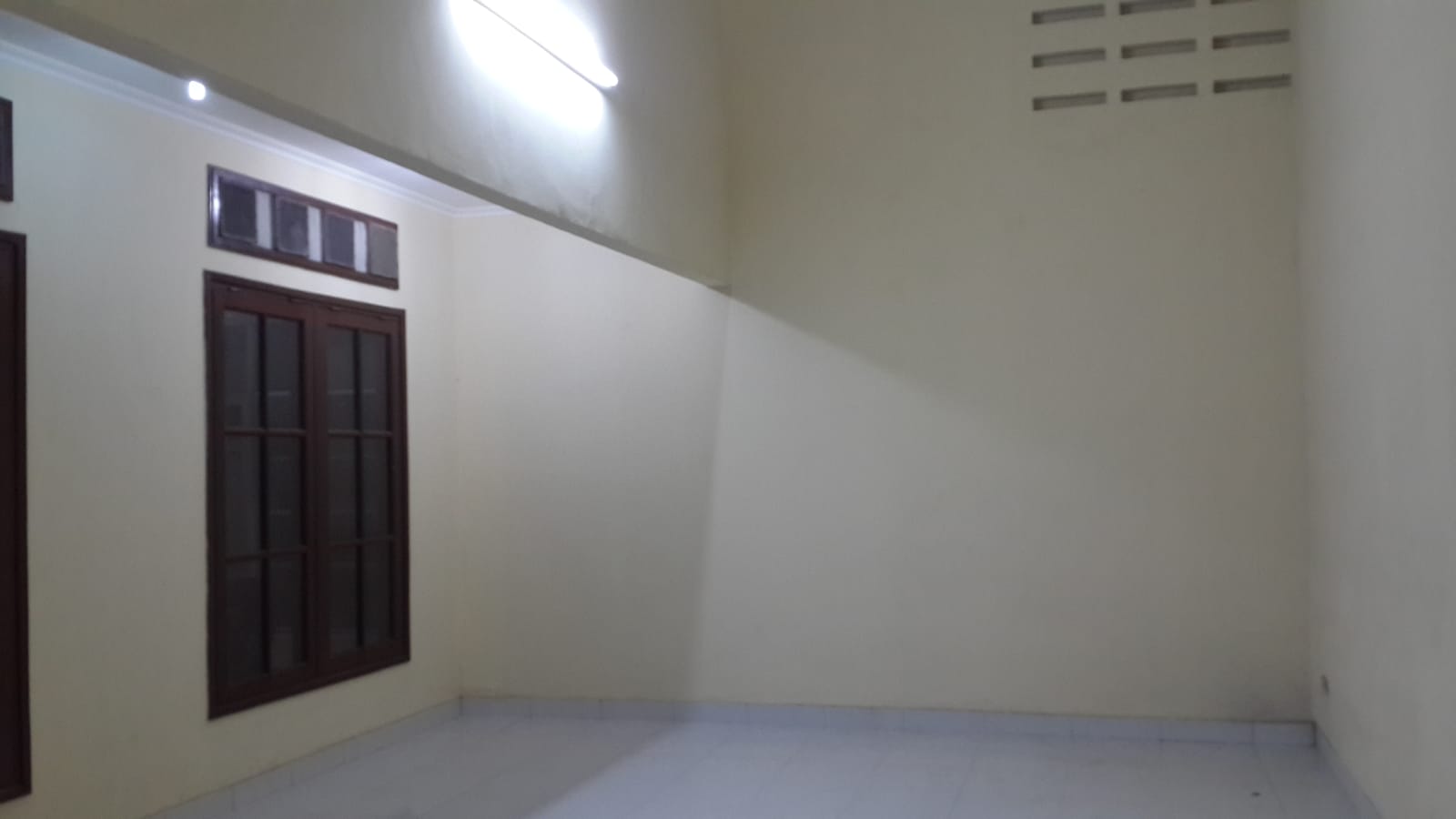 Rumah Disewakan di Cluster Dago Lippo Cikarang